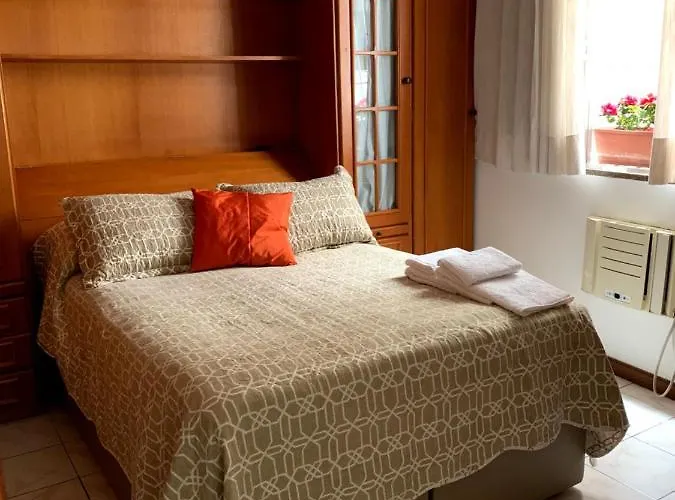 Apartamento Copacabana Perto Da Praia, Metro, Comercio E Wi-Fi Rapido! Rio de Janeiro